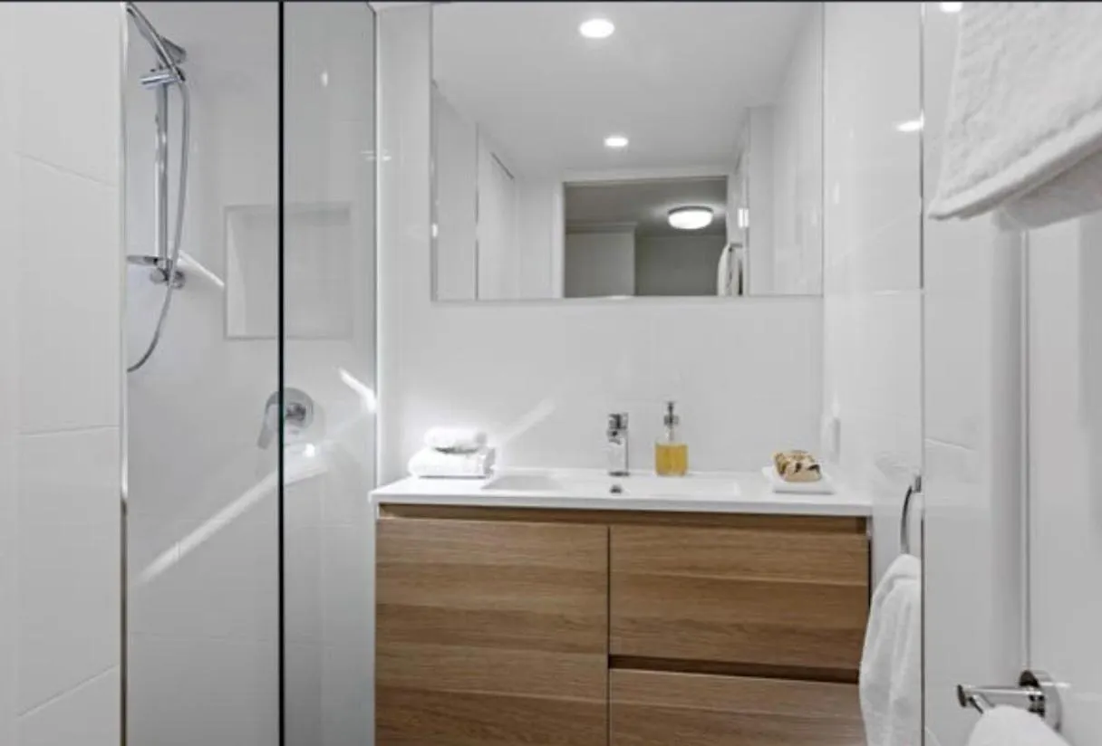 Mooloolaba Waterfront Unit - Sleeps 8 Apartment Australia